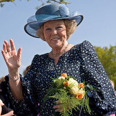 Королева Нидерландов Беатрикс