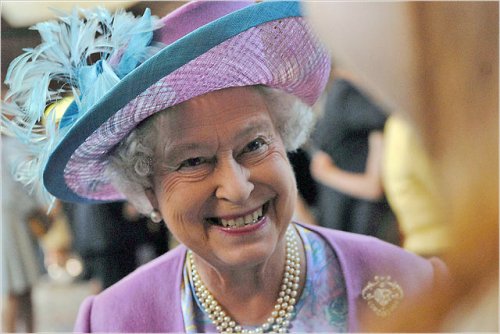 Королева Великобритании и Северной Ирландии - Елизавета II
