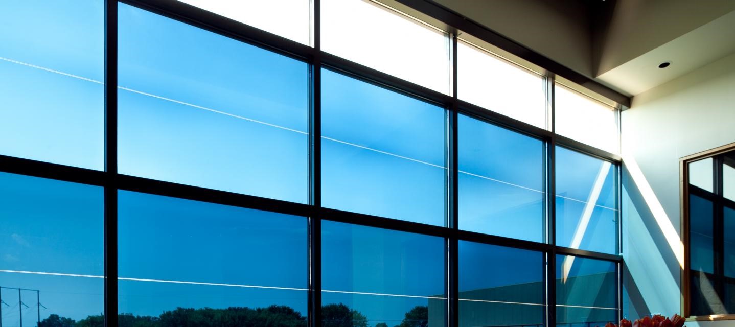 Смарт-стекло - новая реальность в стекольной индустрии
