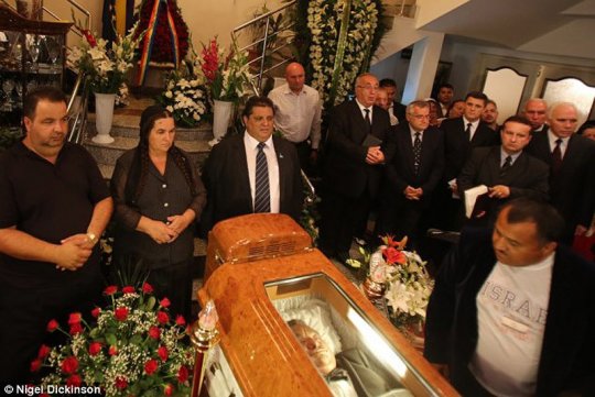 Похорон цыганского барона Флориана Чиоаба (фото)
