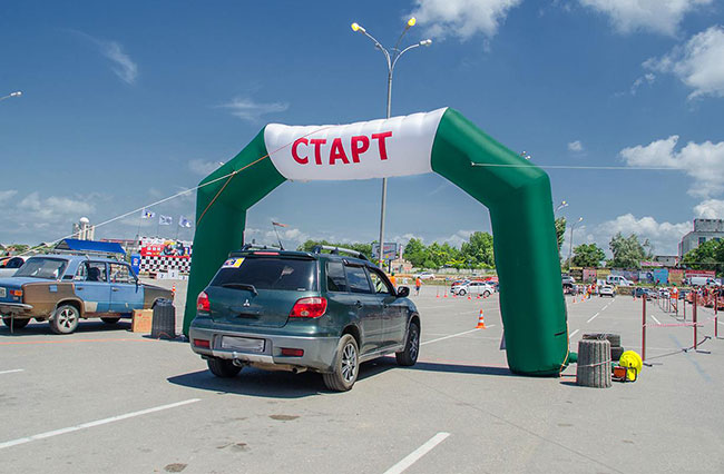 Соревнования по фигурному вождению «Автоледи-2016» Севастополь 